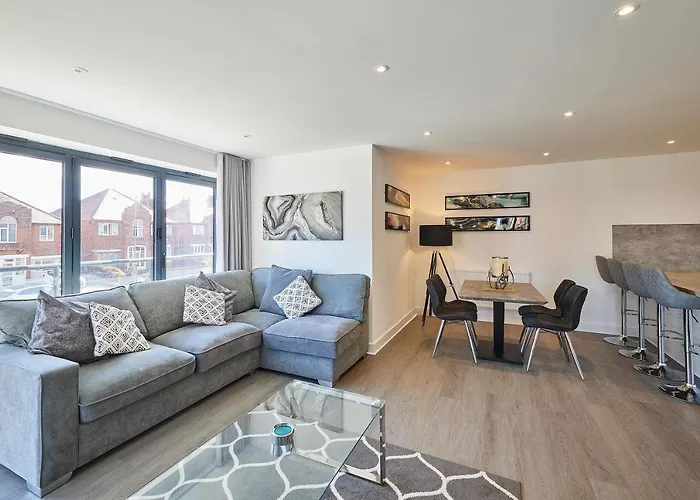 Διαμέρισμα Host & - Pad *